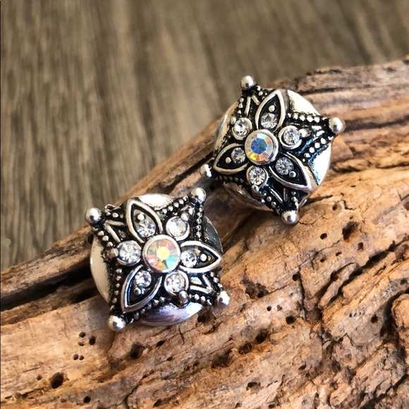 Vintage Round Clip Earrings with Rhinestone Center - Picture 2 of 12